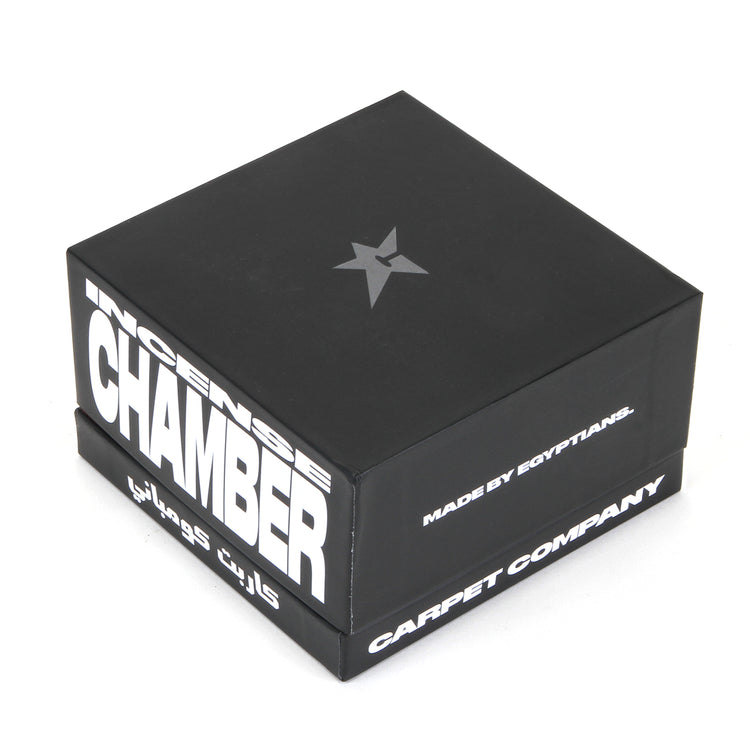 Carpet Company - Pyramid Incense Chamber
Color : Silver