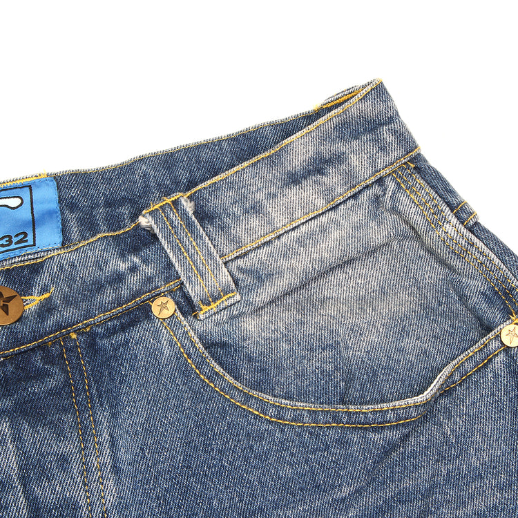 Carpet Company | C-Star Stitch Denim
Color : Faded Blue