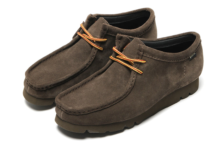Clarks Originals - Wallabee Gore-Tex
Style # 26329289
Color : Dark Olive