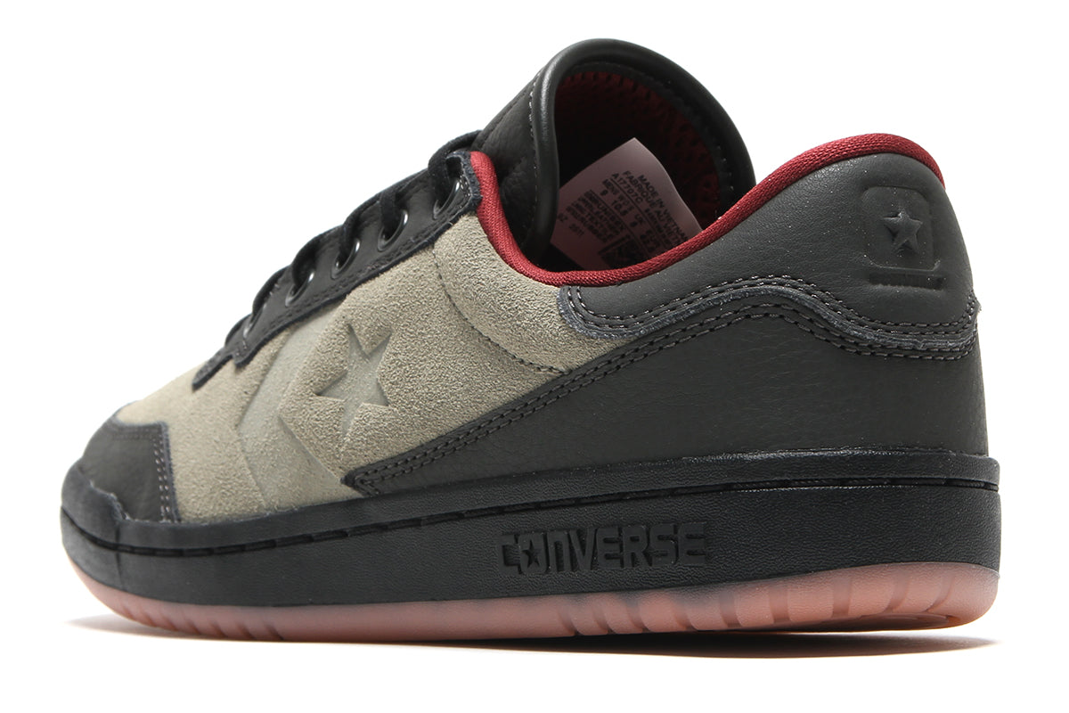 Converse - Fastbreak Pro Ox
Style # A17707C
Color : Beluga / Light Field Surplus