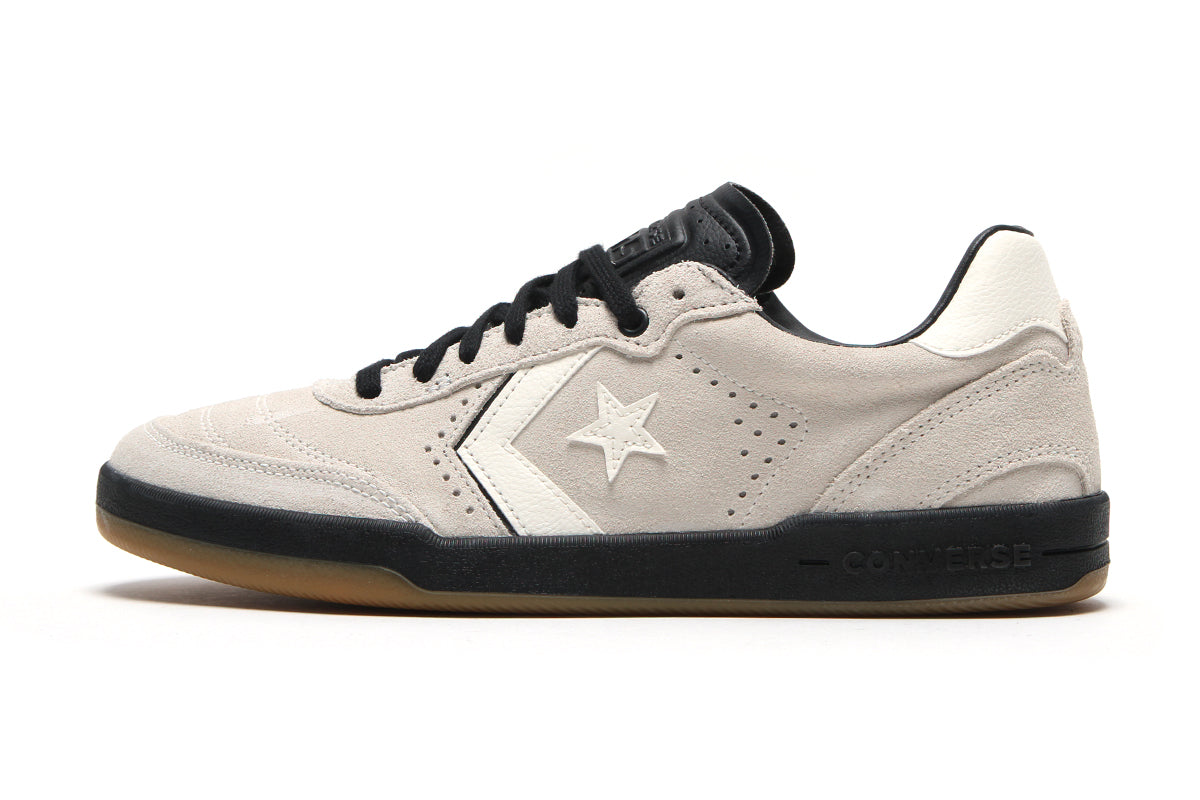 Converse - Louie Lopez Pro 2 Ox
Style # A14324C
Color : Egret / Black / Gum