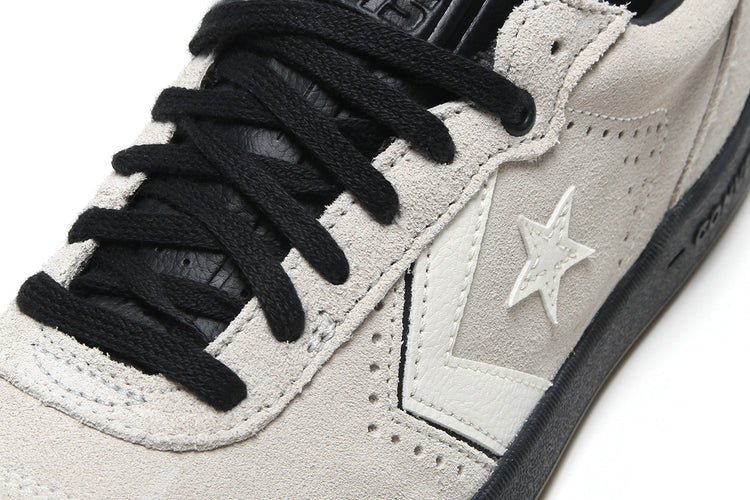 Converse - Louie Lopez Pro 2 Ox
Style # A14324C
Color : Egret / Black / Gum