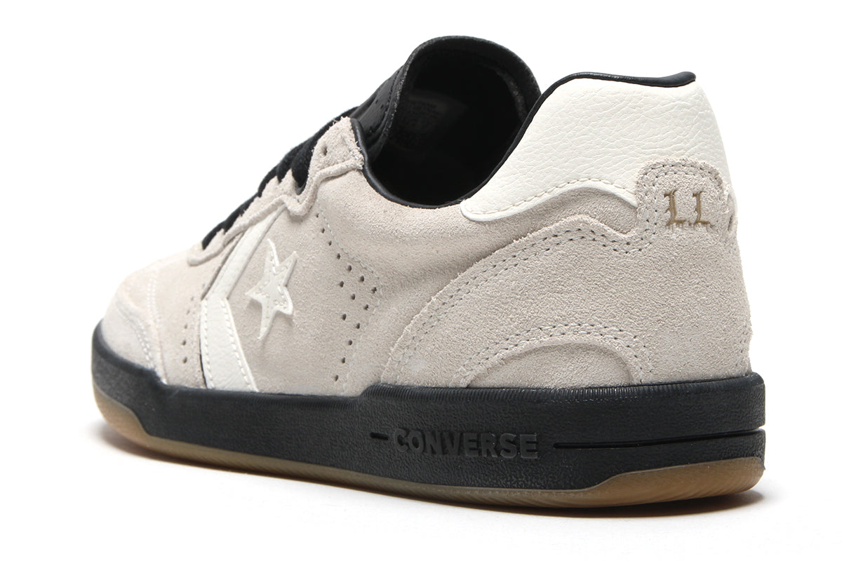 Converse - Louie Lopez Pro 2 Ox
Style # A14324C
Color : Egret / Black / Gum