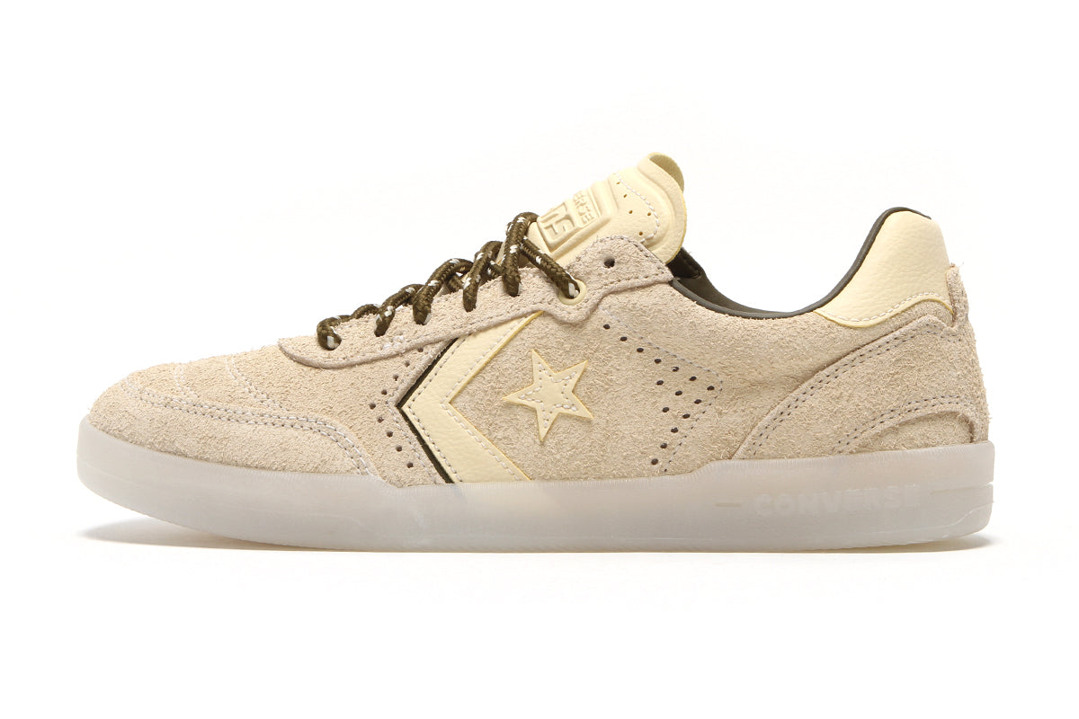 Converse - Louie Lopez Pro 2 Ox
Style # A20020C
Color : Golden View / Straw Yellow