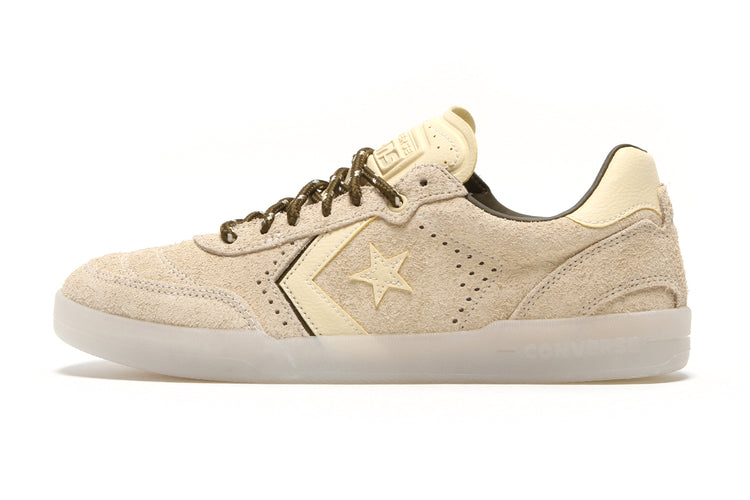 Converse - Louie Lopez Pro 2 Ox
Style # A20020C
Color : Golden View / Straw Yellow