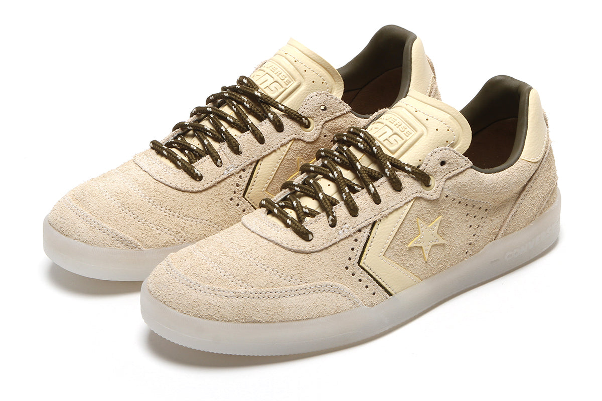 Converse - Louie Lopez Pro 2 Ox
Style # A20020C
Color : Golden View / Straw Yellow