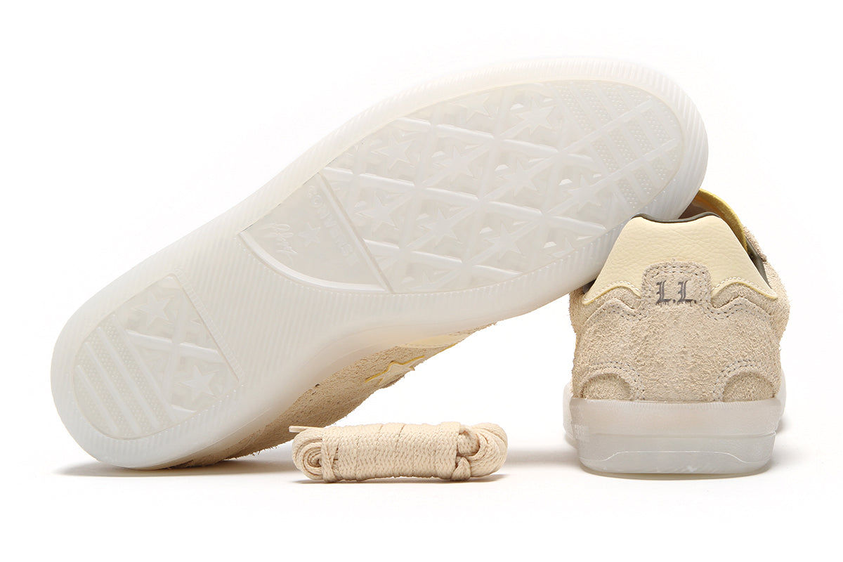 Converse - Louie Lopez Pro 2 Ox
Style # A20020C
Color : Golden View / Straw Yellow