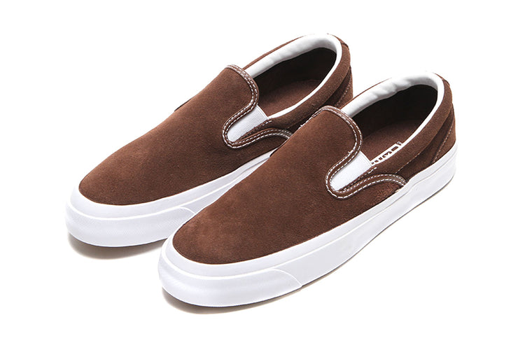 Converse - One Star CC Slip Pro
Style # A12916C
Color : Totally Fudged / White / Gum