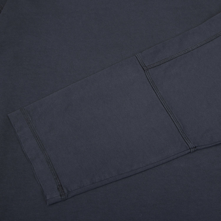 Dancer - Roll Neck Split L/S Shirt
Color : Navy