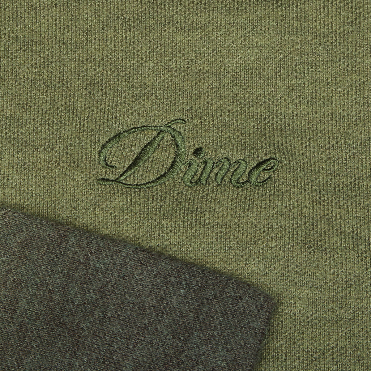 Dime - Women's Cropped Mohair Knit
Color : Gradient Olive