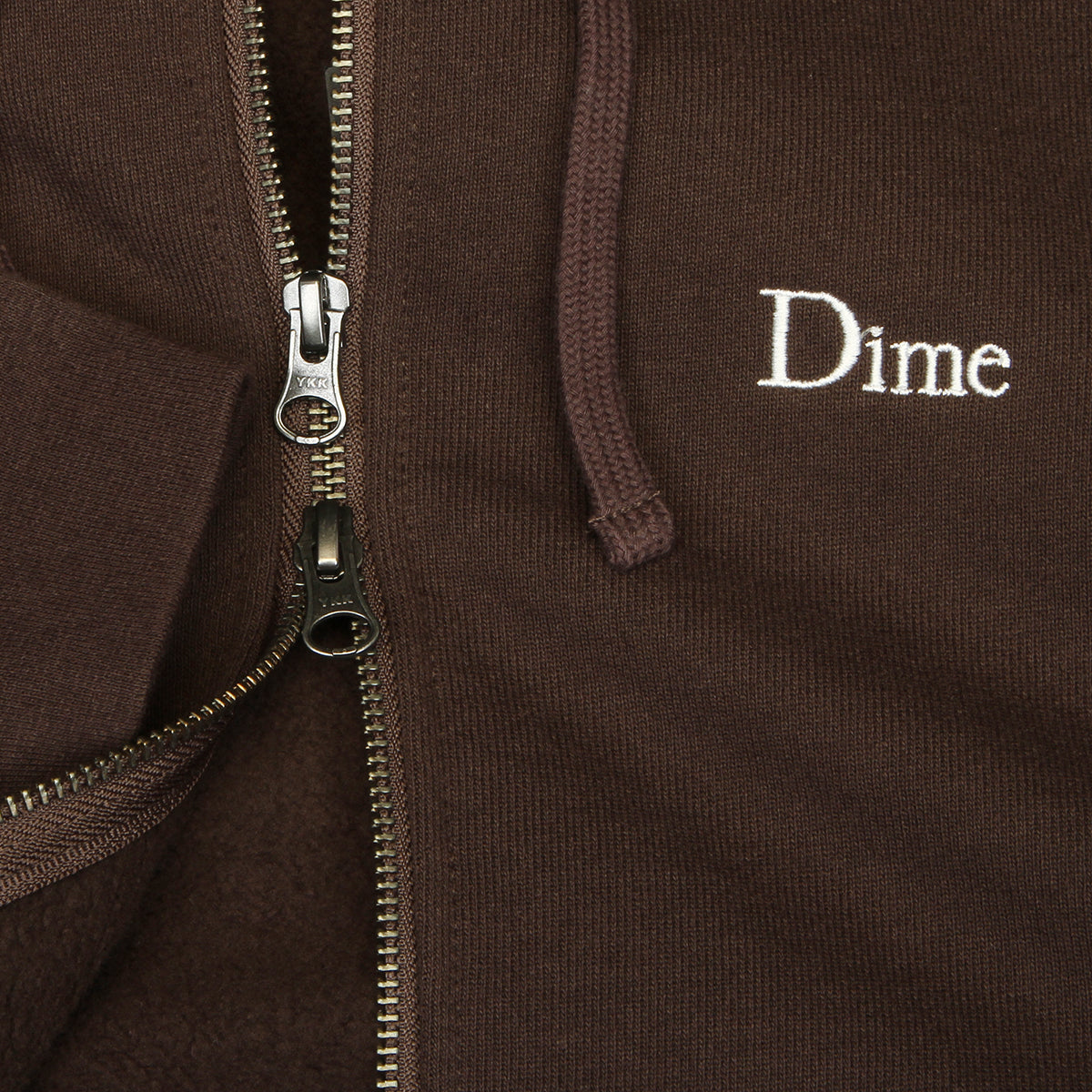 Dime - Classic Small Logo Zip Hoodie
Color : Dark Brown