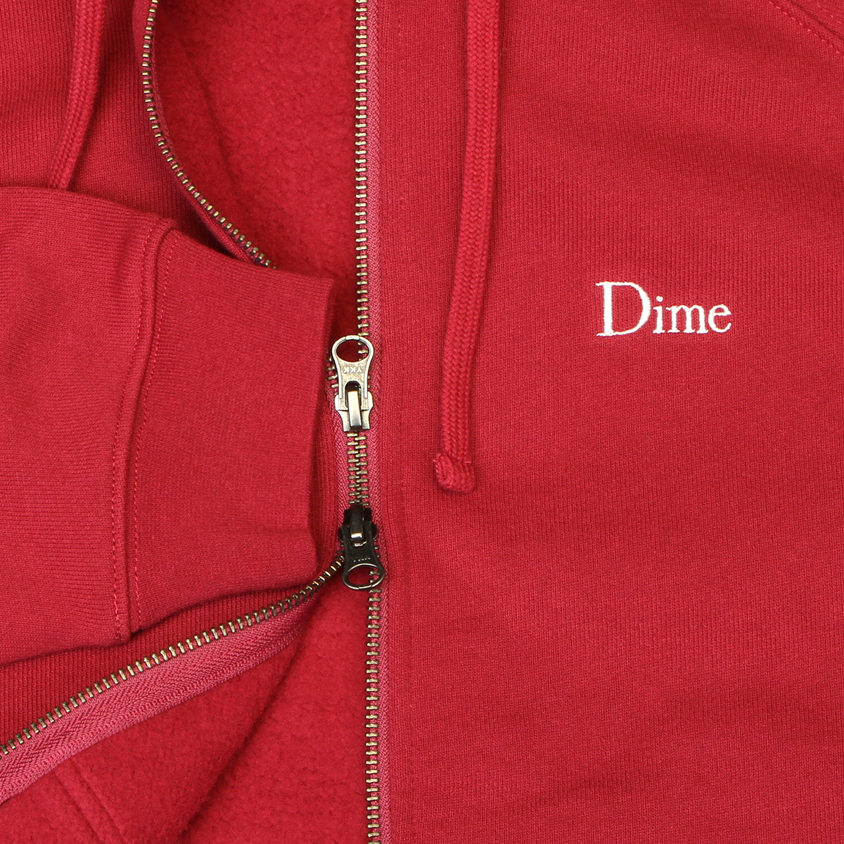 Dime - Classic Logo Zip Hoodie
Color : Beet Red