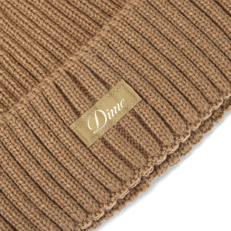 Dime - Cursive Rib Beanie
Color : Coffee