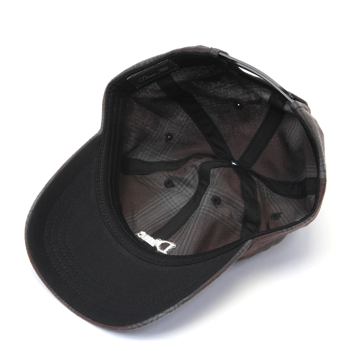 Dime - Flannel Low Pro Cap
Color : Bordeaux