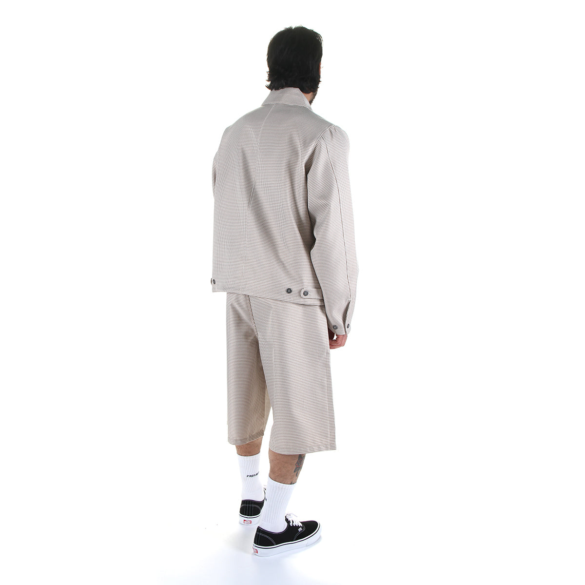 Dime - Houndstooth Jacket
Color : Beige

Dime - Baggy Houndstooth Shorts
Color : Beige