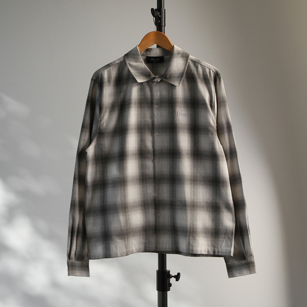 Dime - Premium Flannel Shirt
Color : Light Gray