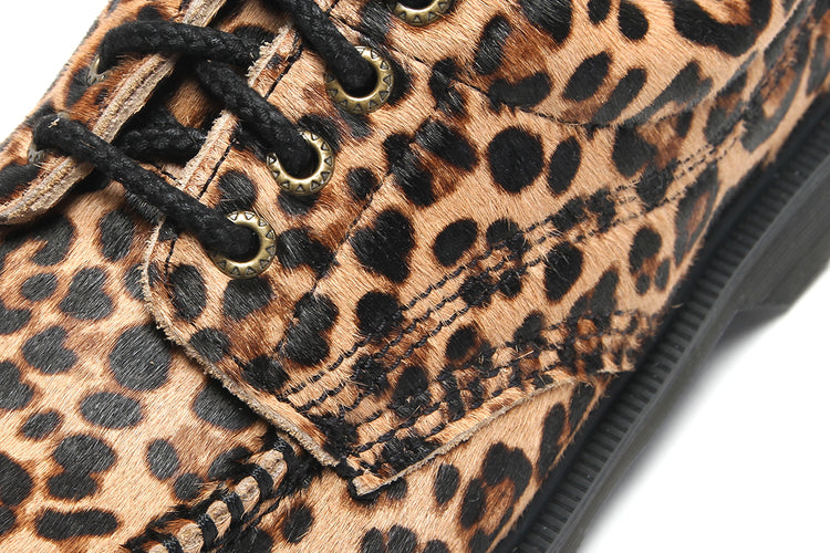 Dr. Martens - Lowell
Style # 42721200
Color : Leopard