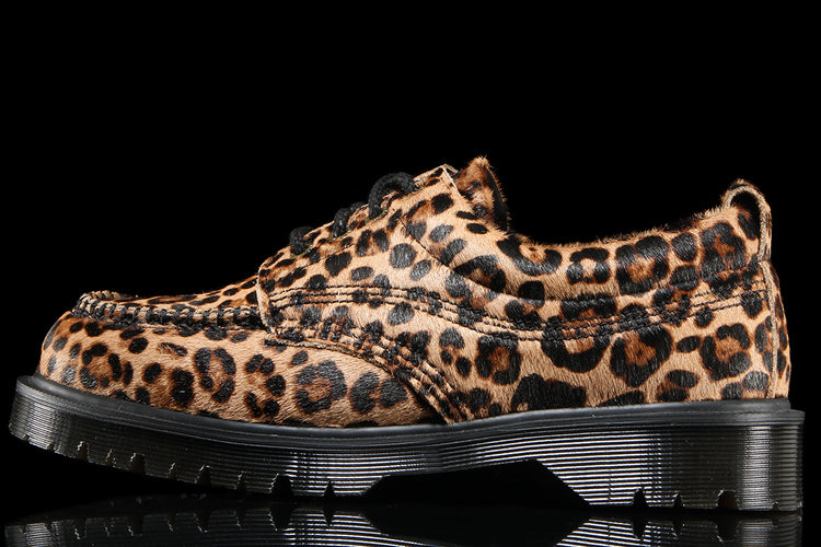 Dr. Martens - Lowell
Style # 42721200
Color : Leopard