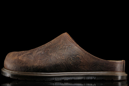 Dr. Martens - San Mule
Style # 43606200
Color : Dark Brown Floral