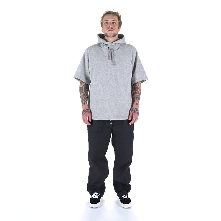 Engineered Garments - Short Sleeve Hoodie
Style # 26S1B007
Color : Heather Grey