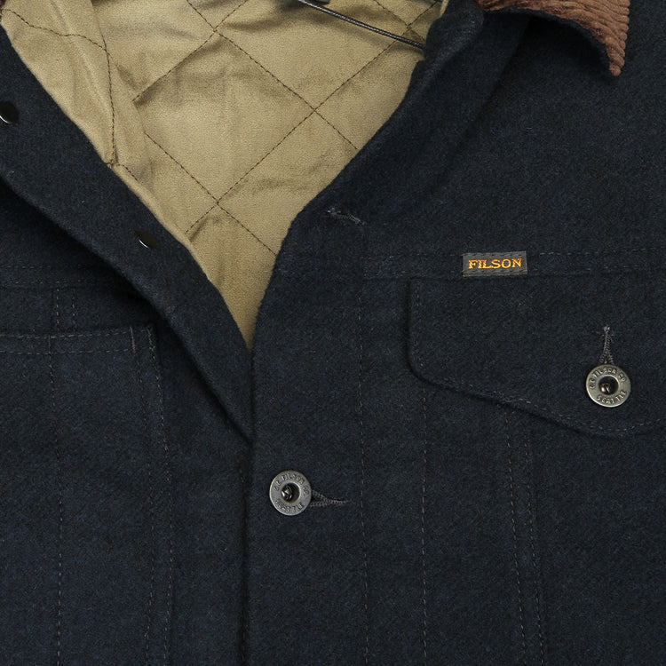 Filson - Spokane Short Cruiser Jacket
Style # F1420299337
Color : Navy