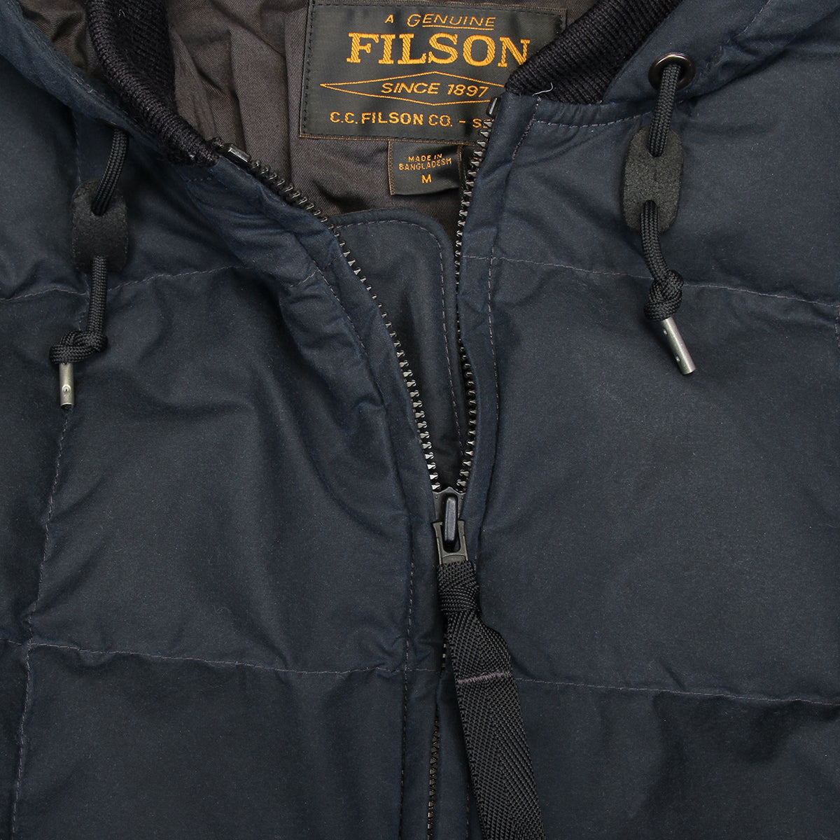 Filson - Waxed Down Jacket
Style # F1420299979
Color : Night Sky