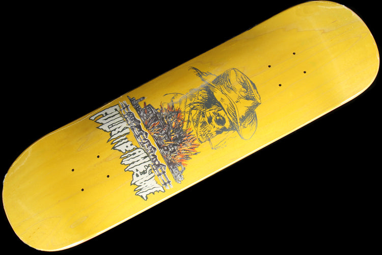 Berle - Burning Barn Deck 8.5"