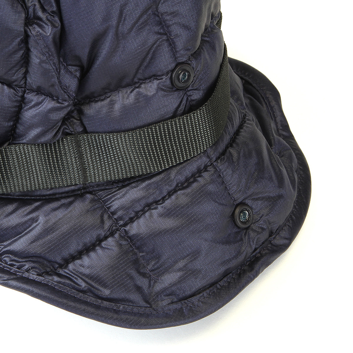 Gramicci - G-Zero Primaloft Hat
Color : Indigo