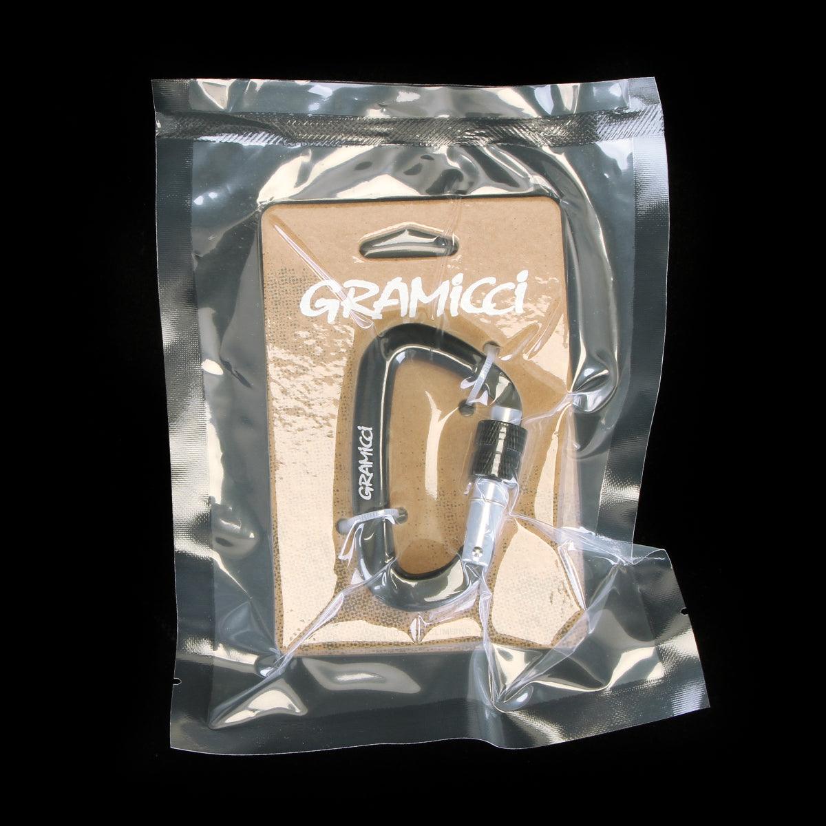 Gramicci - Carabiner
Color : Black