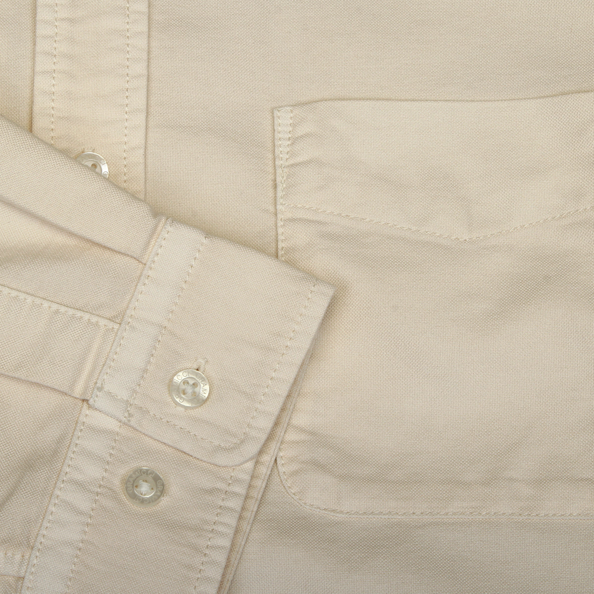 Gramicci - Classic Oxford Thermolite Shirt
Style # G6FM-J033
Color : Ivory Pigment