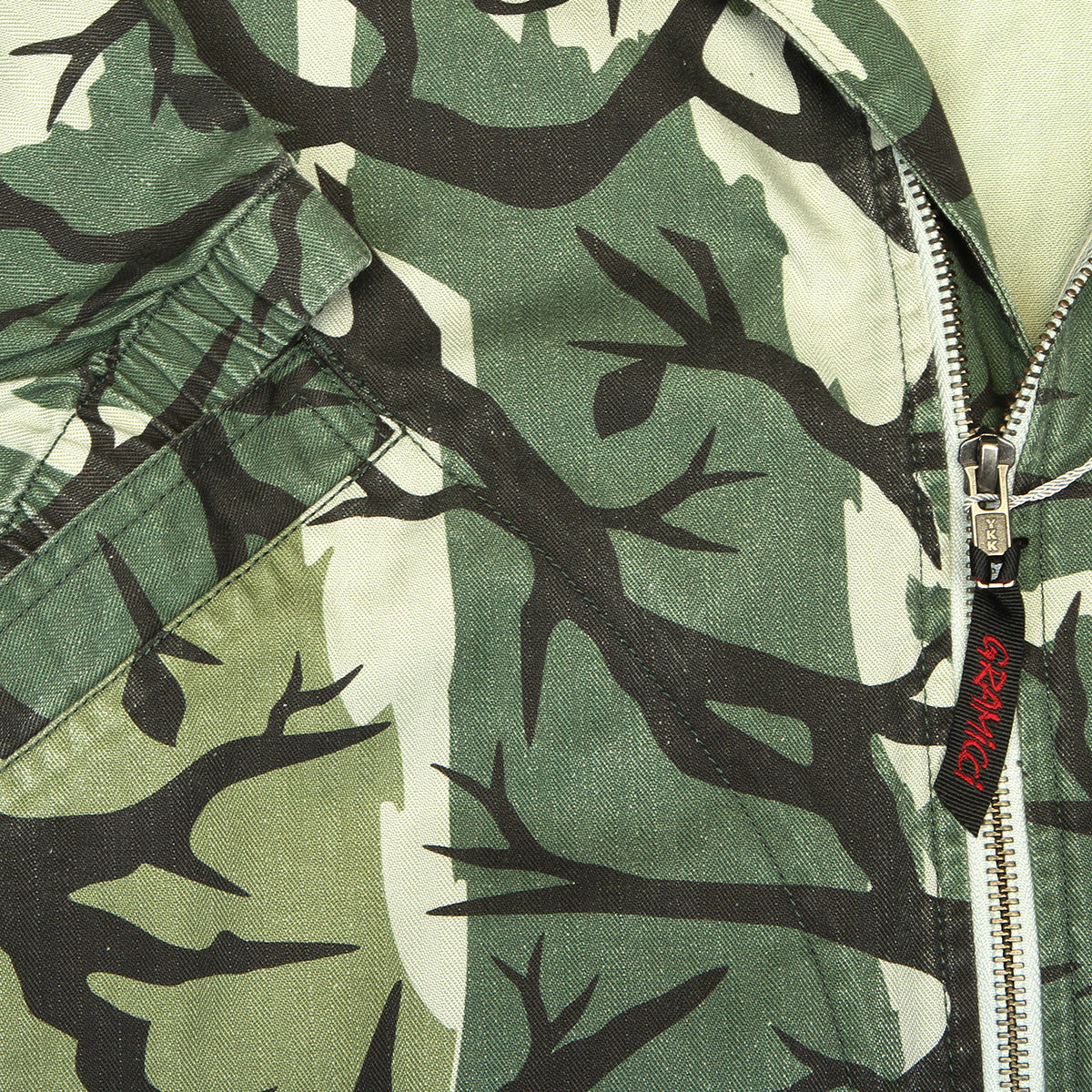 Gramicci - Herringbone Hooded Jacket
Style # G6FM-J027
Color : Branch Camo