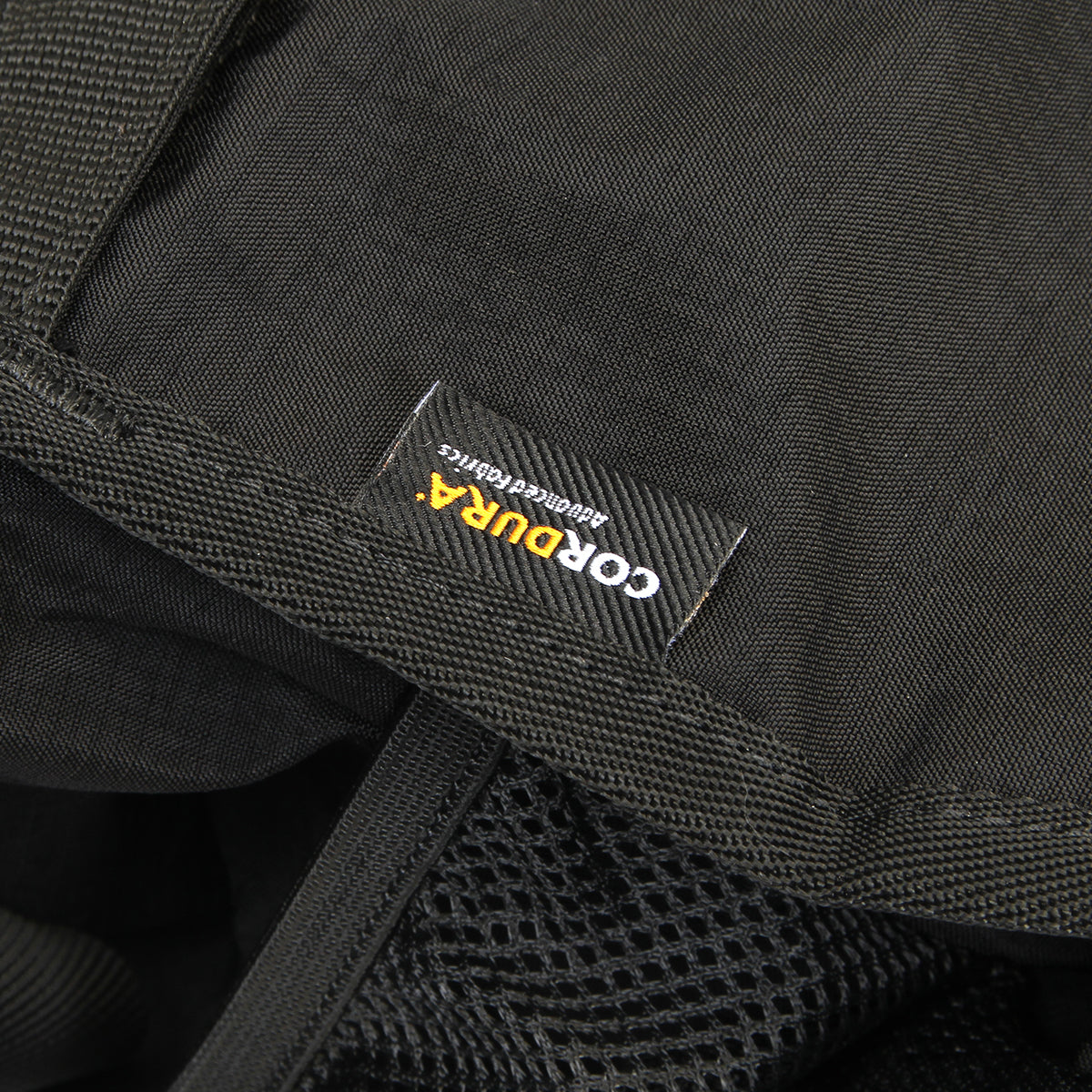 Gramicci - Messenger Bag
Color : Black