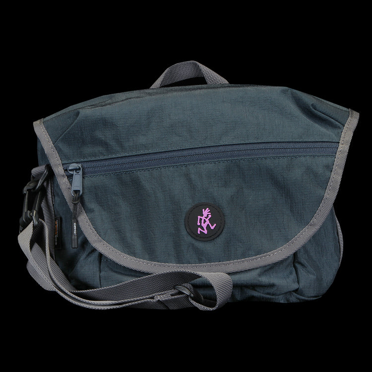 Gramicci - Multi Side Bag
Color : Navy