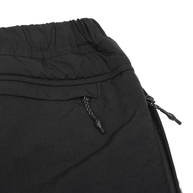 Gramicci - Sherpa Plaid Pant
Style # G6FM-P076
Color : Plaid