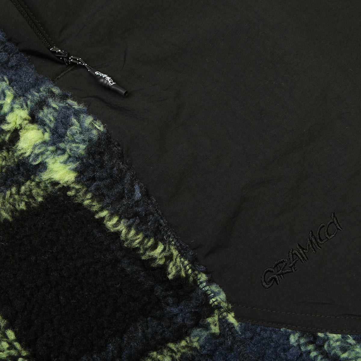 Gramicci - Sherpa Plaid Pant
Style # G6FM-P076
Color : Plaid