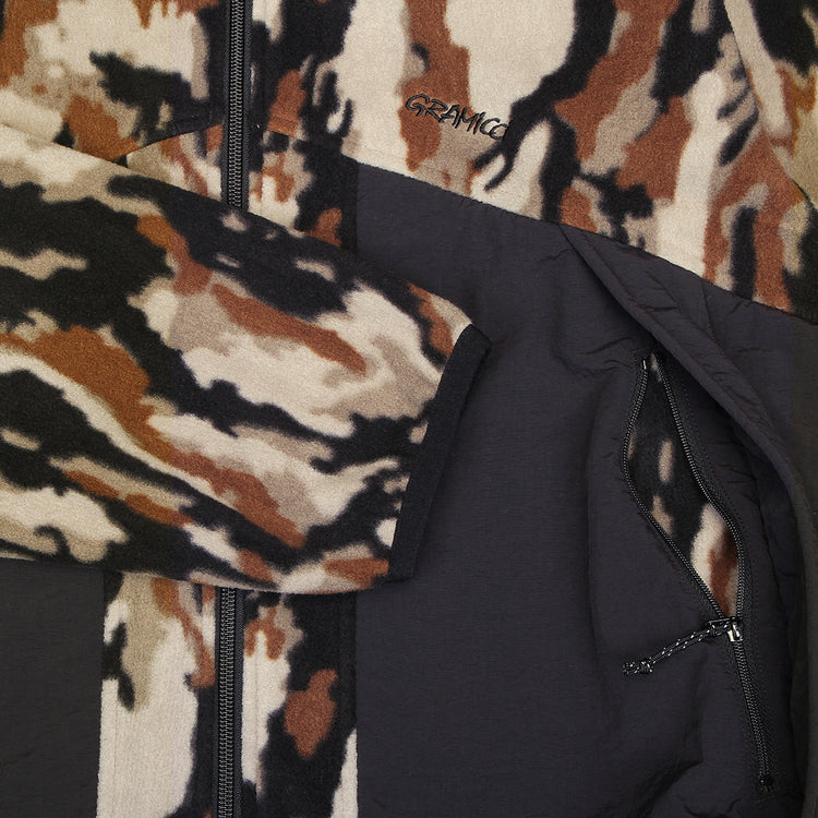 Gramicci - Thermal Fleece Jacket
Style # G6FM-J001
Color : Bark Camo