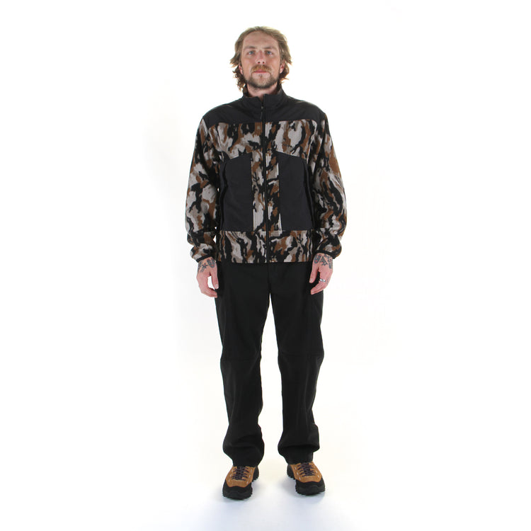 Gramicci - Thermal Fleece Jacket
Style # G6FM-J001
Color : Bark Camo

Gramicci - Voyager Pant
Style # G5SM-P086
Color : Black