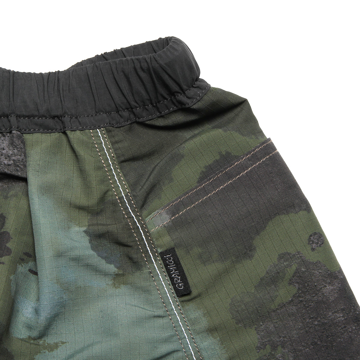 Gramicci x And Wander Women's Ripstop Voyager Skirt
Color : Camo