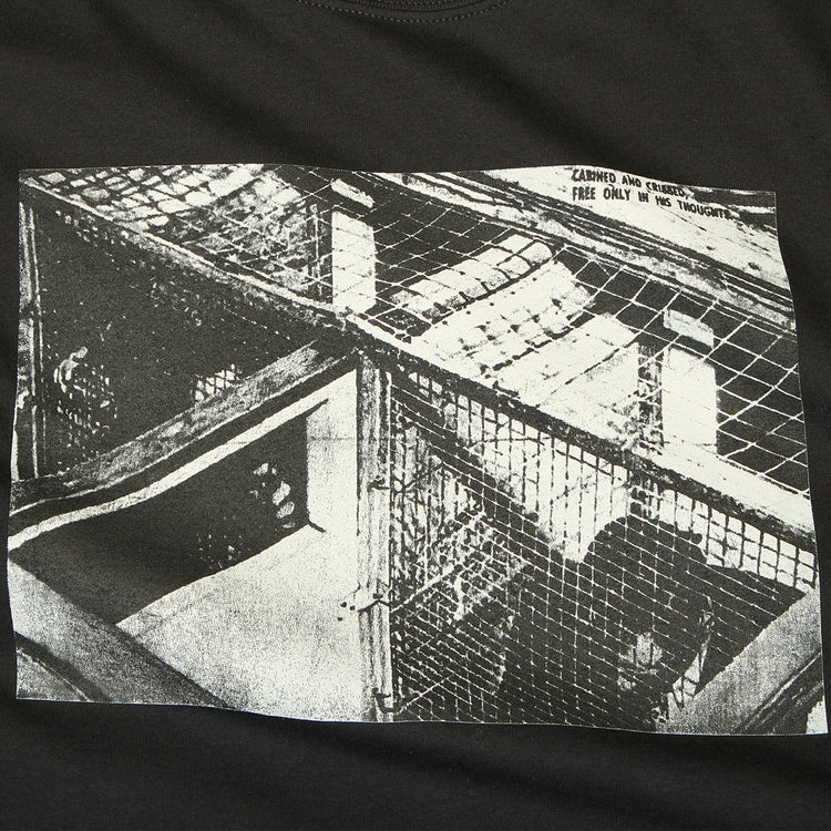 Guestroom - Peeling T-Shirt
Color : Black