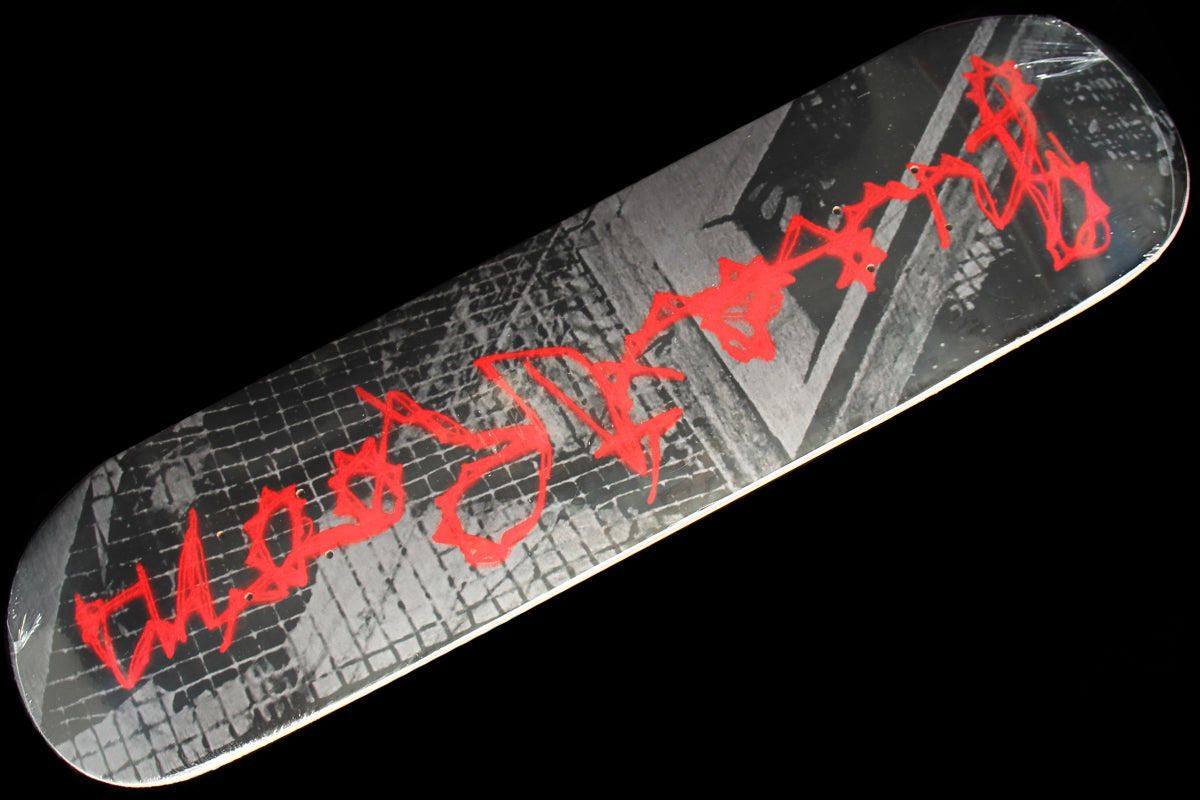 Guestroom - Prison Logo Deck
Width : 8.0"