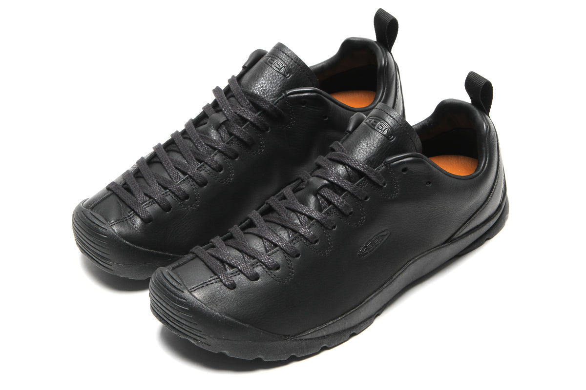 Keen - Jasper SE1
Style # 1032813
Color : Flux Black