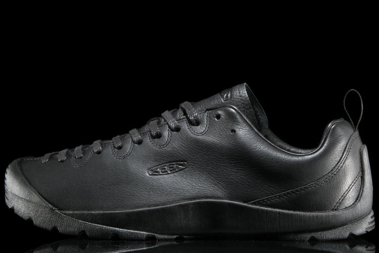 Keen - Jasper SE1
Style # 1032813
Color : Flux Black