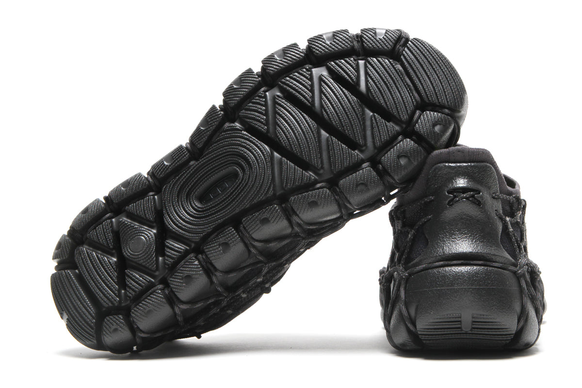 Keen - Uneek 360
Style # 1031928
Color : Magnet / Black