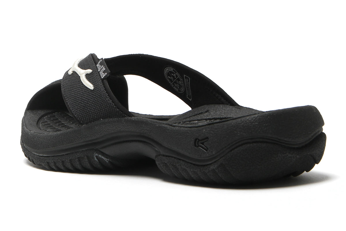 Keen - Waimea x South2 West8
Style # 1026004
Color : Black