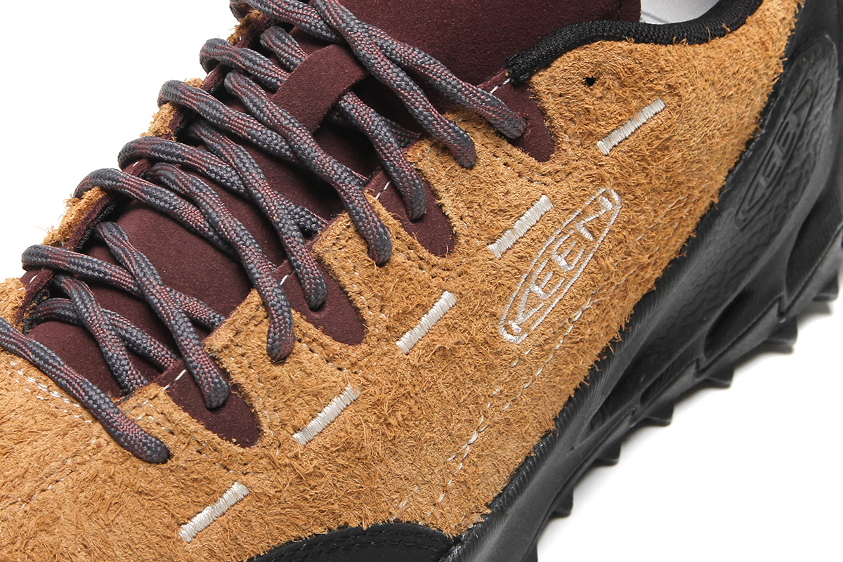 Keen - Jasper Zionic
Style # 1032645
Color : Chipmunk / Huckleberry