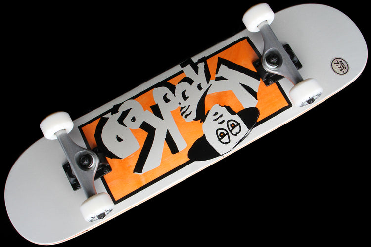 Krooked | Incognito Complete Deck
Color : Orange