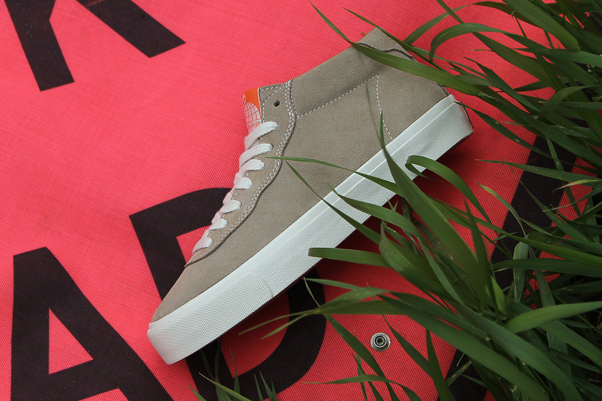 Last Resort AB - VM001 Mid
Color : Sand / White