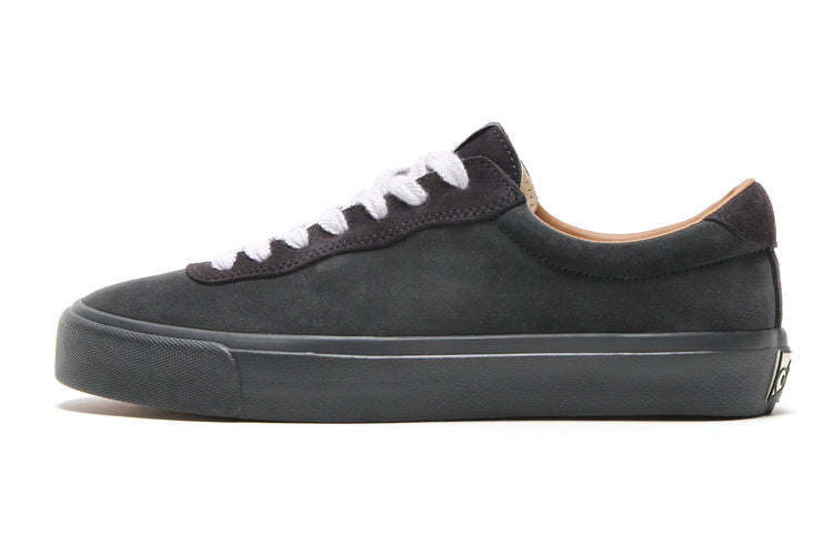Last Resort AB - VM001 Lo
Color : Grape Magnet / Black