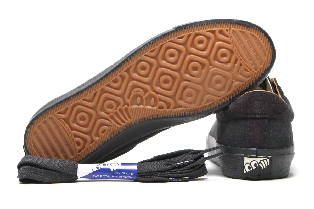 Last Resort AB - VM001 Lo
Color : Grape Magnet / Black