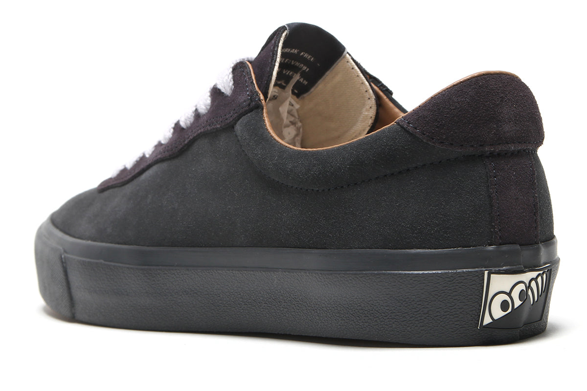 Last Resort AB - VM001 Lo
Color : Grape Magnet / Black